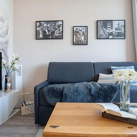 公寓 Vier-jahreszeiten-haus-i-wohnung-60 Großenbrode